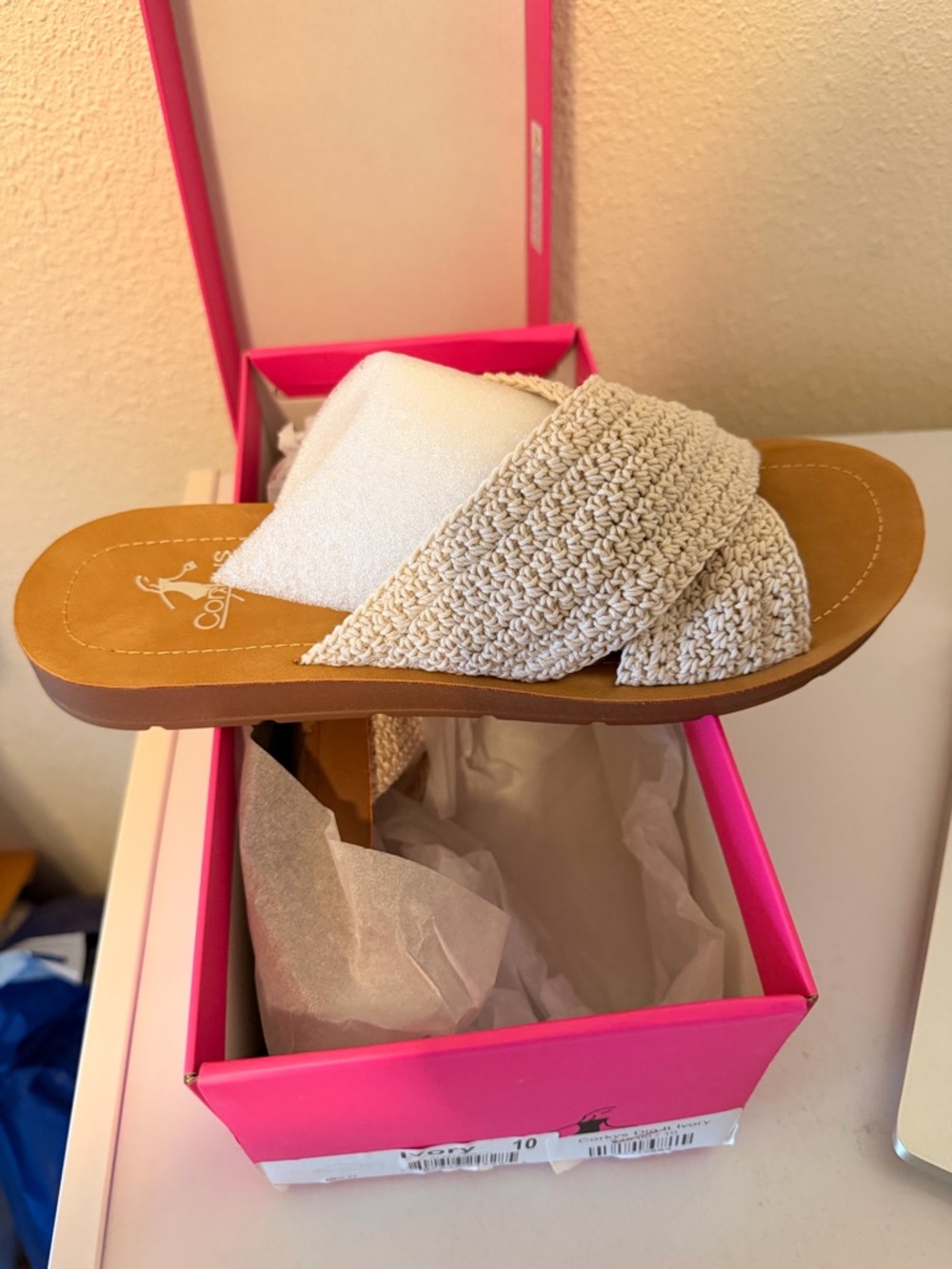 Corkys Dig It Crochet Sandal in Ivory. Size 10 - Picture 4 of 4